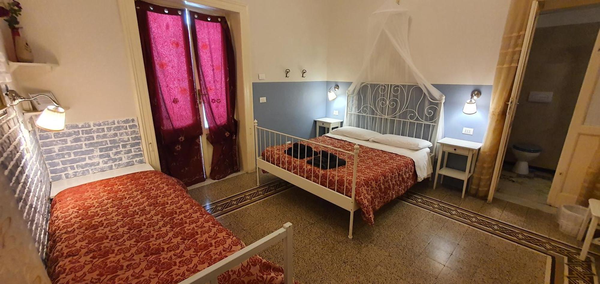 Affittacamere Museo Taranto Bagian luar foto