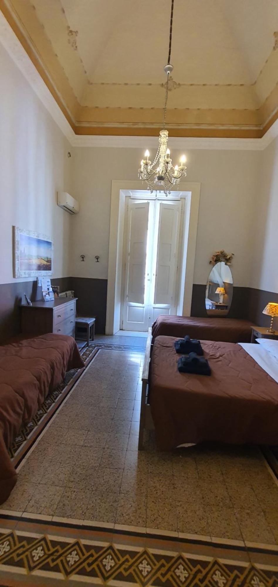 Affittacamere Museo Taranto Bagian luar foto
