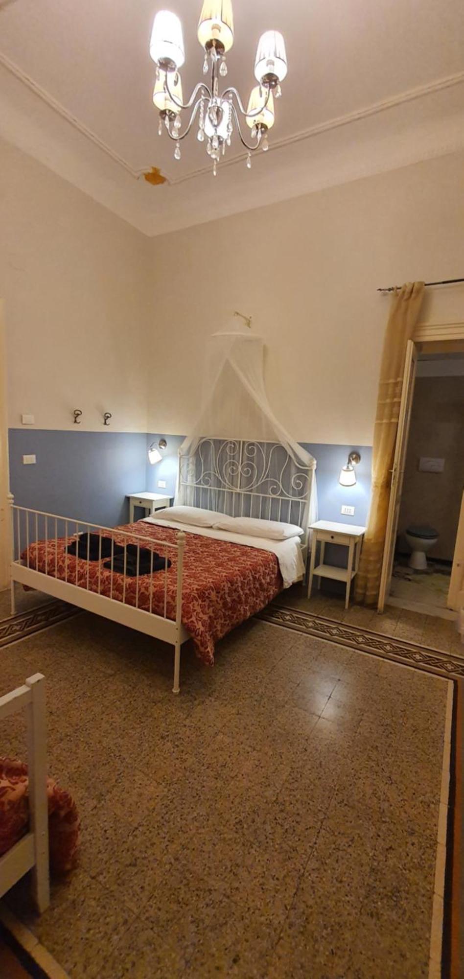 Affittacamere Museo Taranto Bagian luar foto