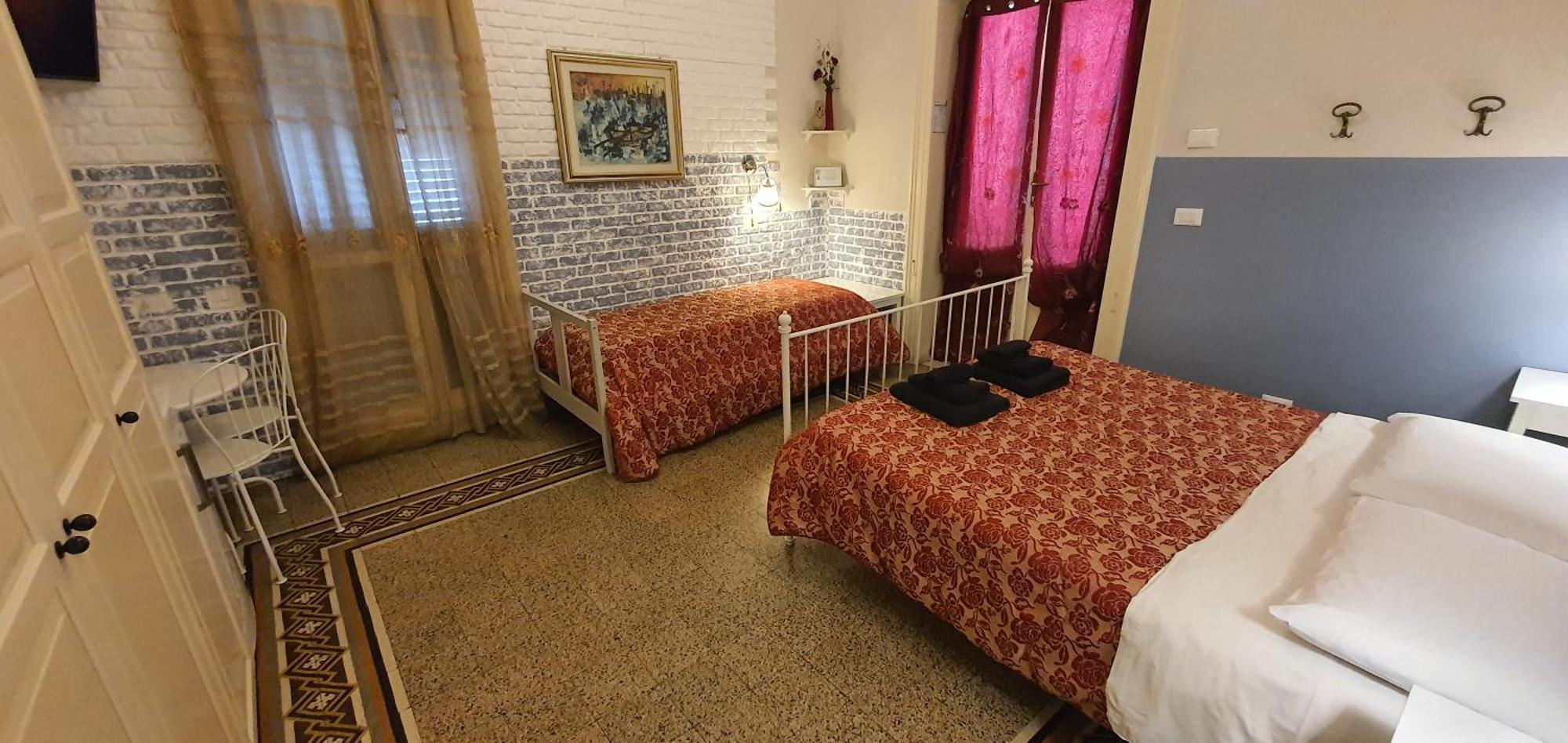 Affittacamere Museo Taranto Bagian luar foto